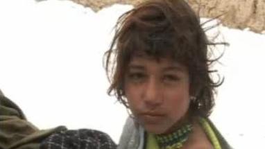 زمستان، بی جاشدگان و خشونت عليه کودکان