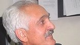 نکاتی از گرد همائی کارمندان وزارت امور خارجه به هدایت دکتور سپنتا در سالن اين وزارتخانه 