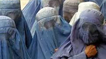 به قوم عزتمند و سربلند پشتون درود و سلام می فرستم و ادای احترام و ادب دارم!