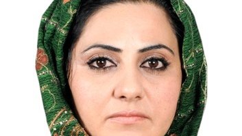 بارکزی خودکشی می کند یا کرزی
