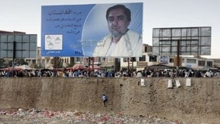 انتخابات؛ محکی برای زوال چهره های کاذب