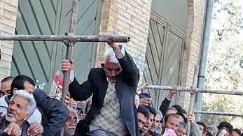 از انقلاب بهمن چه چیزی باقی مانده است