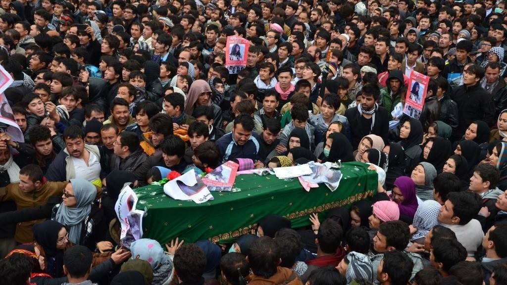 کشتار جمعی هزاره ها، هزینه ی دمکراسی 