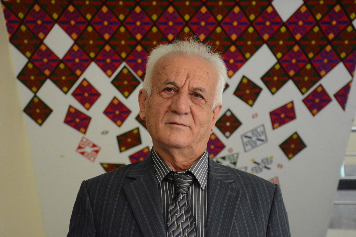 چهره های معاصر هزارستان: یونس طغیان ساکایی، شاهنامه شناس