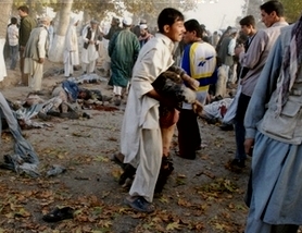 شش مرد جنگی در مقابل 60 کودک معصوم