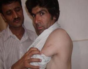 اهانت و لت و کوب يک خبرنگار در هرات
