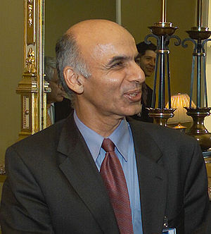 اشرف غنی احمدزی و هراس بنیادین