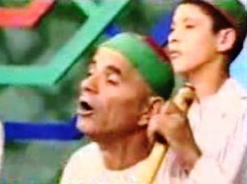 آنانیکه ازهویت فرهنگی داد میزنند خود قاتلان هویت فرهنگی اند