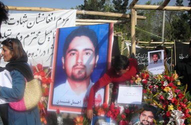 اجمل نقشـبندی بايد کشـته می شـد