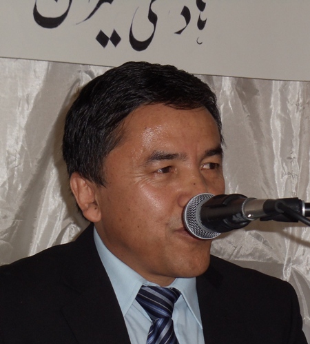 تجلیل از کارنامه ادبی هادی میران در کانادا
