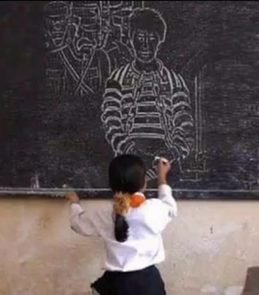 یک اطرافی : حالا در زیر دار خبر می شود که چه سرش می آورند! 