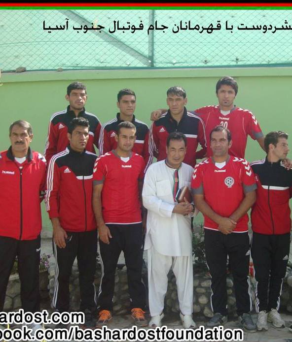آیا بعد از ورزش، داکتر بشردوست نقطه وحدت افغانها خواهد شد؟